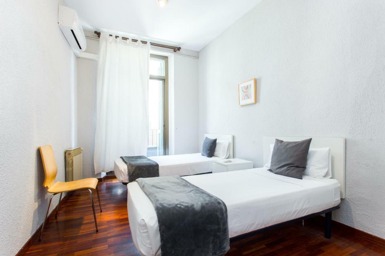 برشلونة Friendly Rentals Rambla Flower المظهر الخارجي الصورة